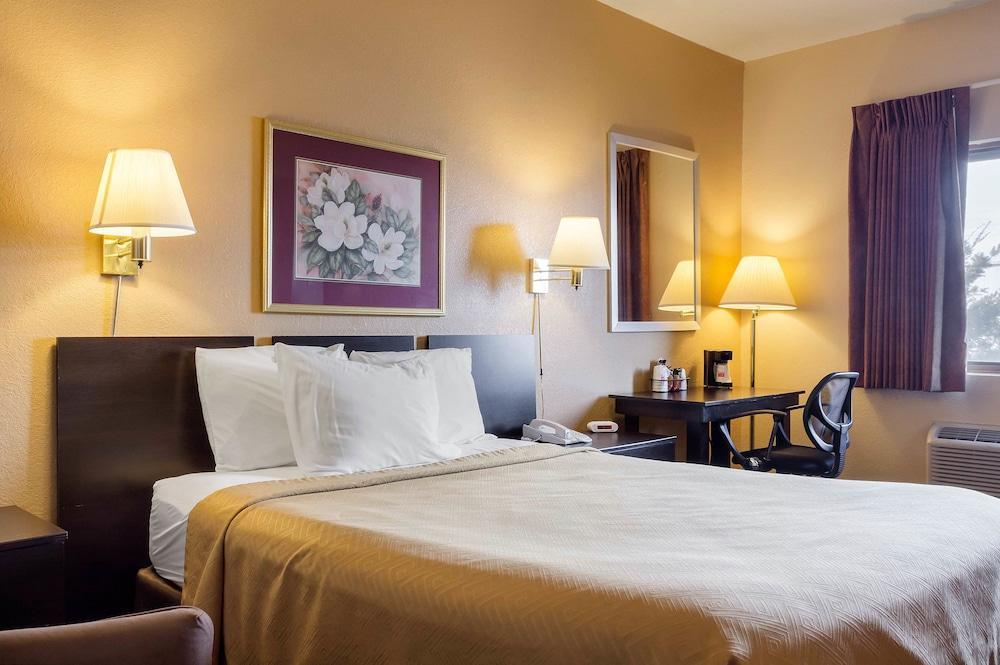 Econo Lodge Luverne I-90 Bagian luar foto