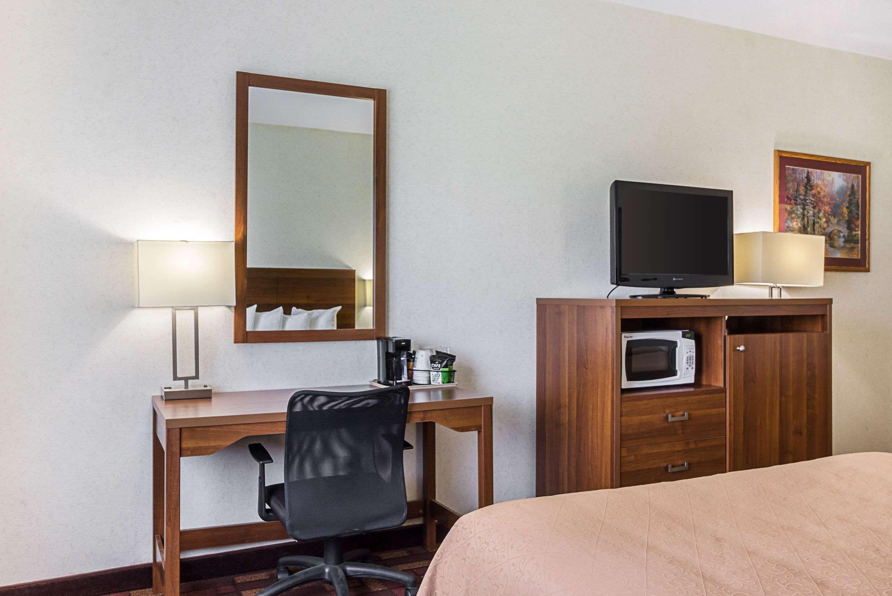 Econo Lodge Luverne I-90 Bagian luar foto