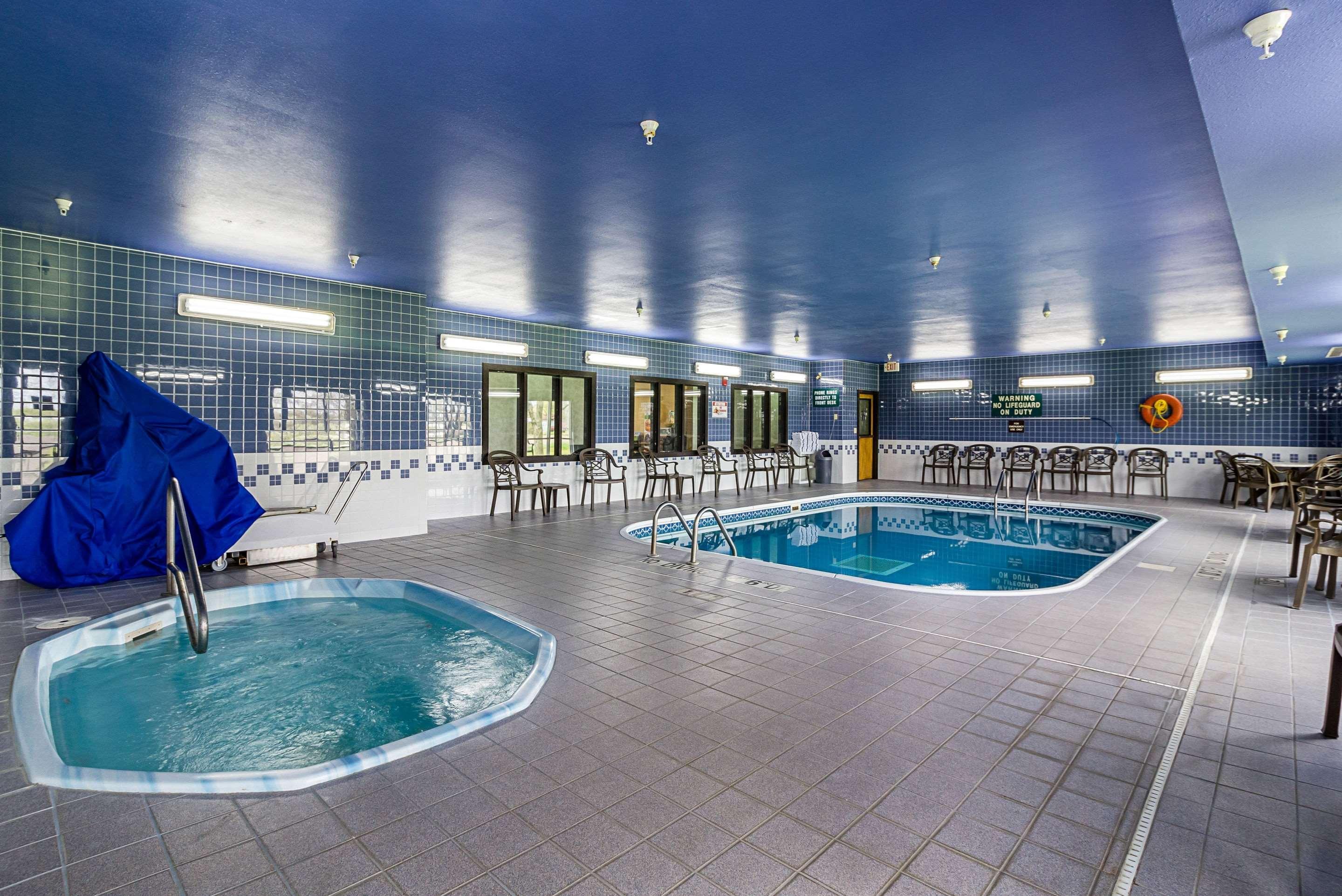 Econo Lodge Luverne I-90 Bagian luar foto
